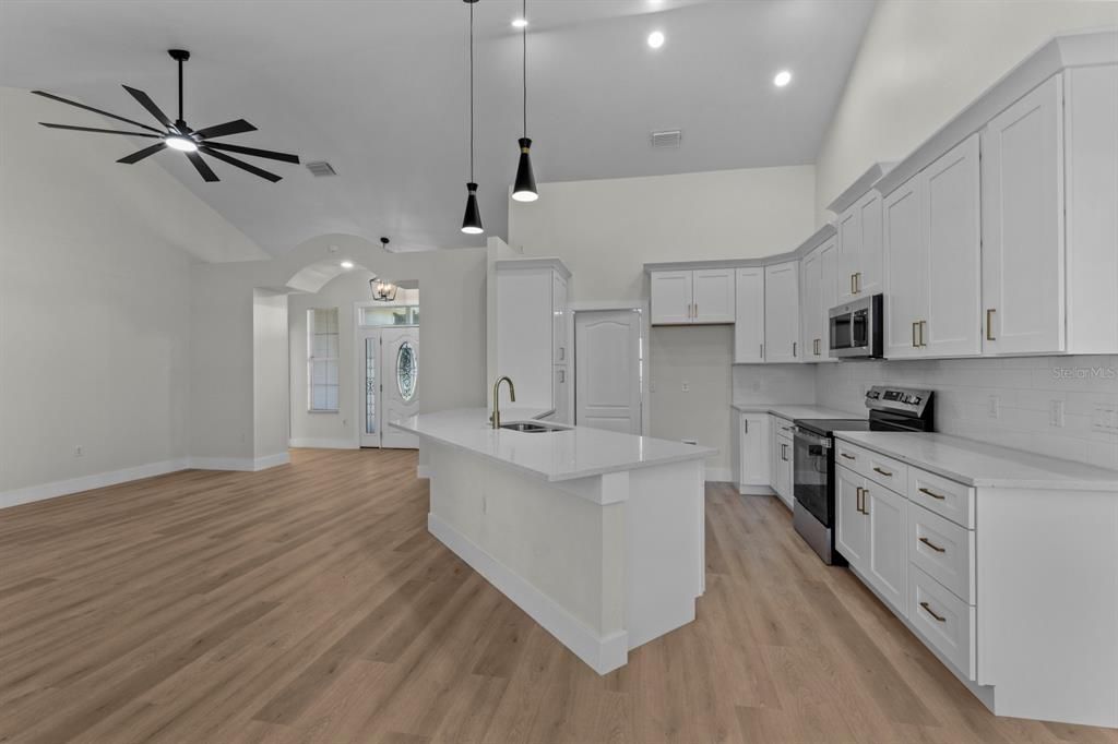 Interior, Kitchen, Pendant Lights, Recessed Lighting, Wood Texture Flooring