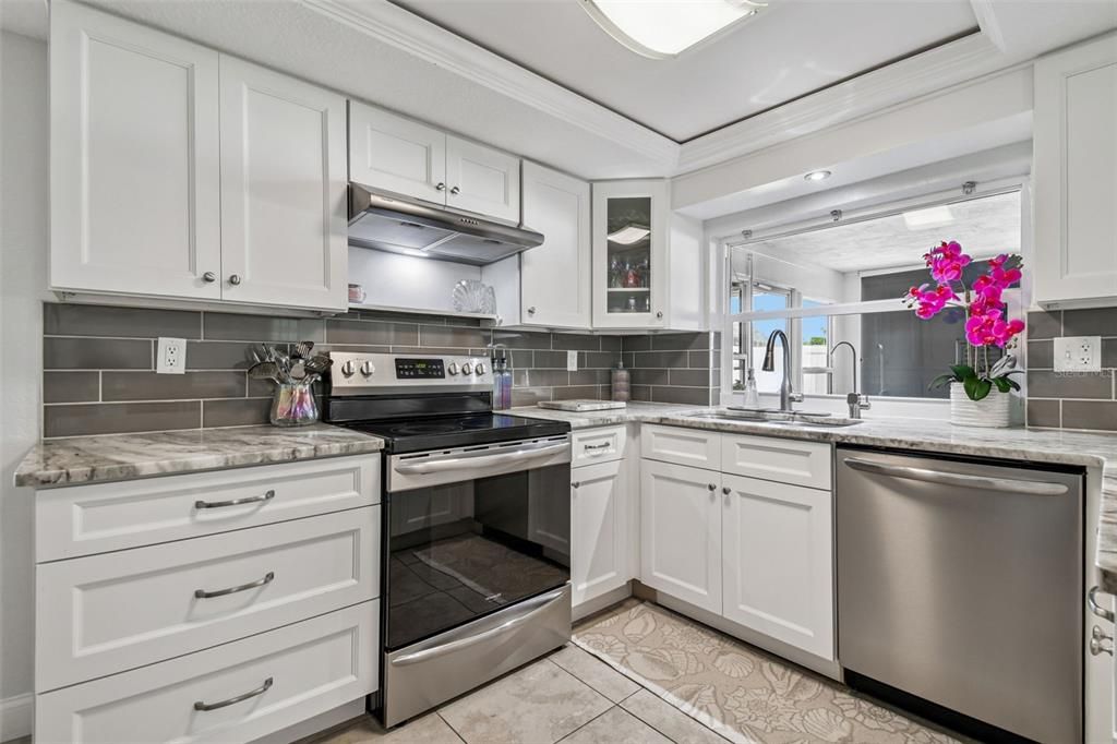 Interior, Kitchen, Stainless Steel Appliances