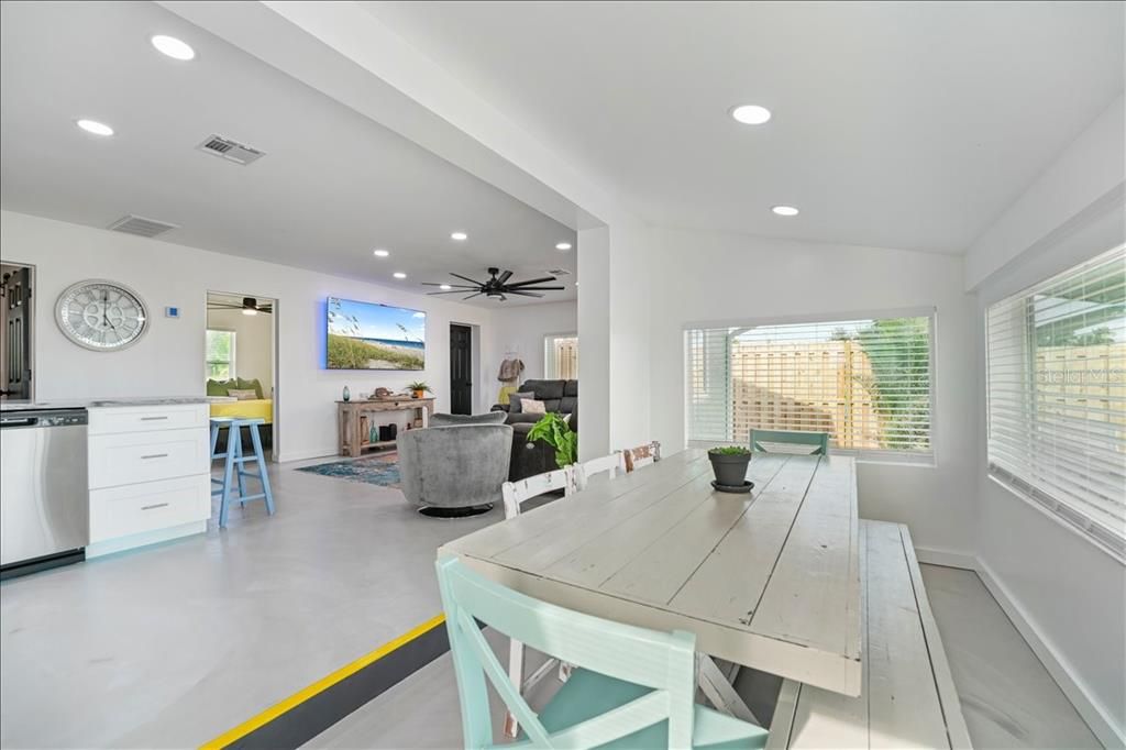 Dining room, Interior, Kitchen, Living room, Recessed Lighting