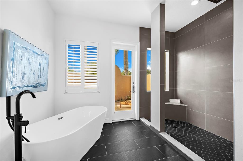 Bathroom, Free Standing Baths, Interior, Recessed Lighting