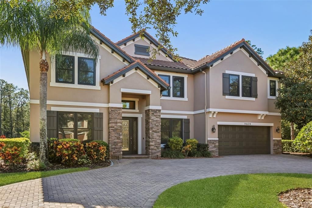 Attached, Exterior, Facade, Mediterranean