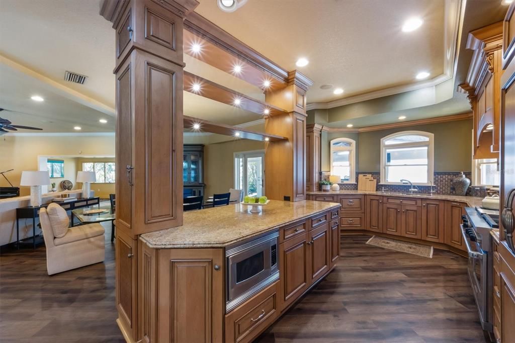 Interior, Kitchen, Living room, Recessed Lighting, Wood Texture Flooring