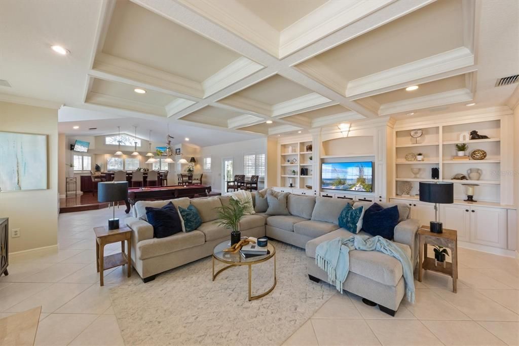 Billiard Table, Dining room, Interior, Living room, Pendant Lights, Recessed Lighting