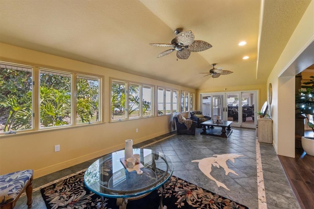 Dining room, Interior, Living room, Recessed Lighting, Wood Texture Flooring