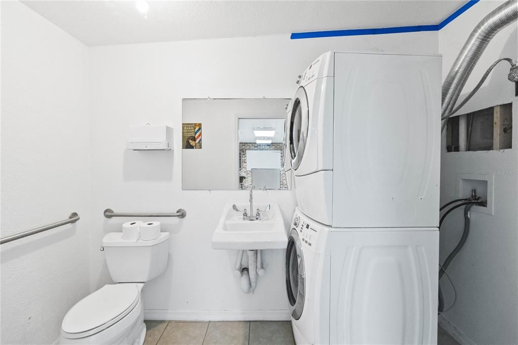 Bathroom, Interior, Washer