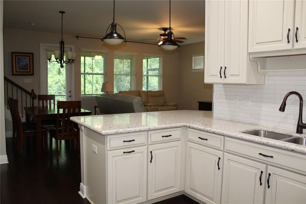 Dining room, Interior, Kitchen, Pendant Lights, Wood Texture Flooring