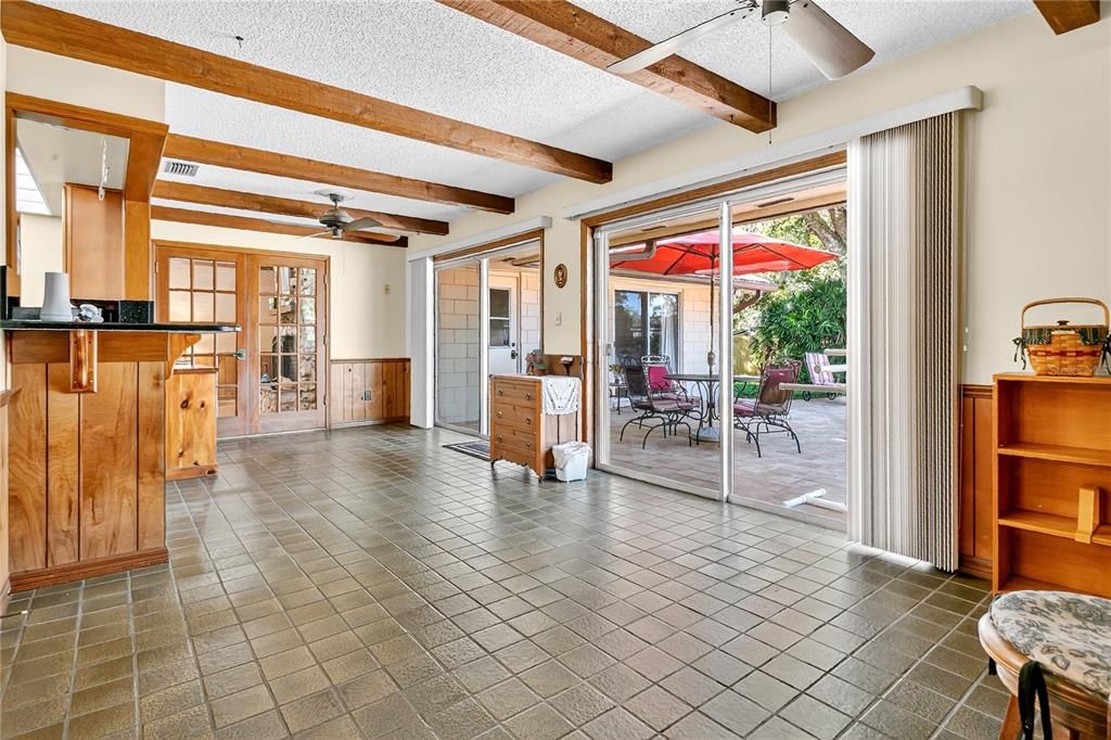 Interior, Wooden Beams