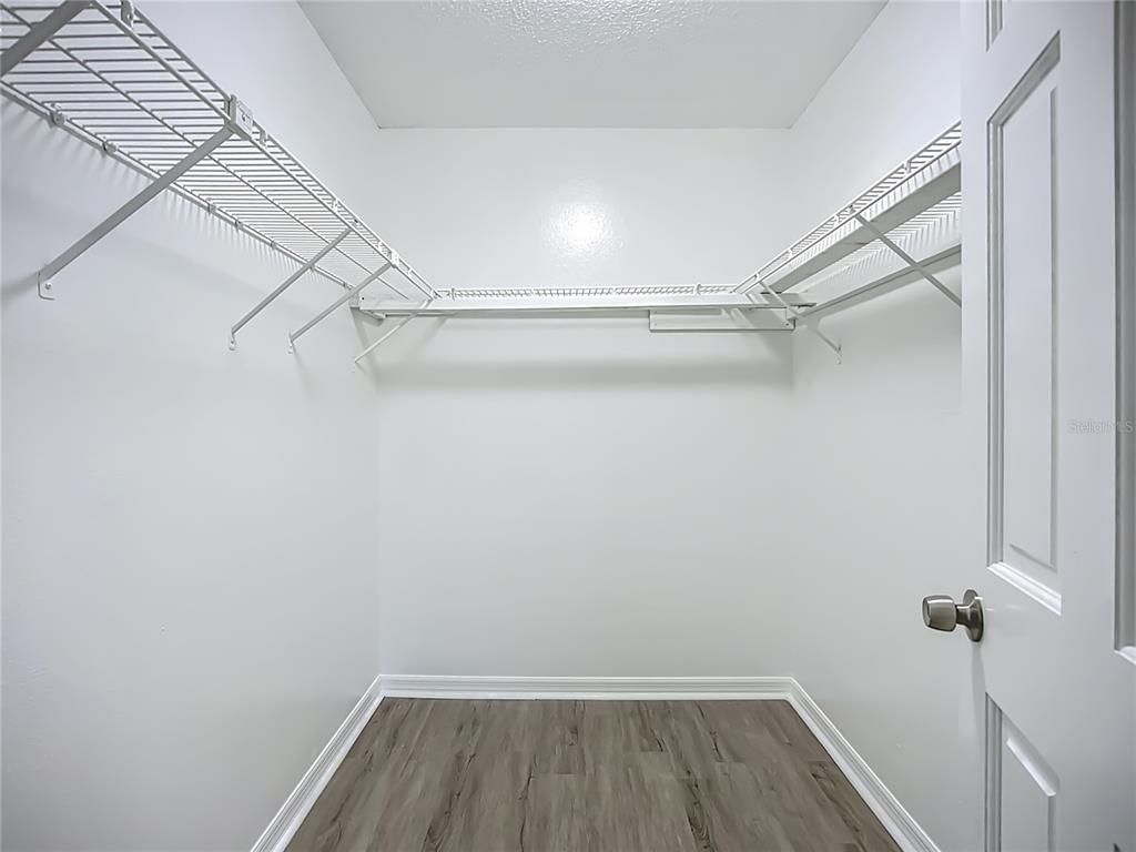 Interior, Walk-in Closets, Wood Texture Flooring