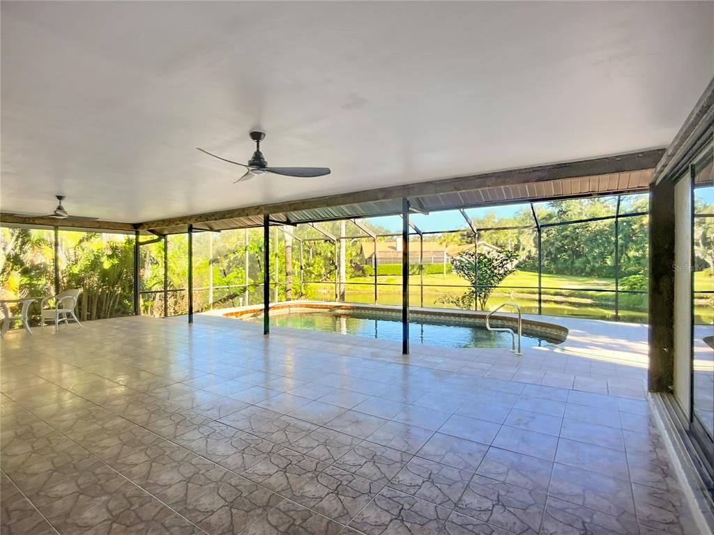 Interior, Pool, Sun Room