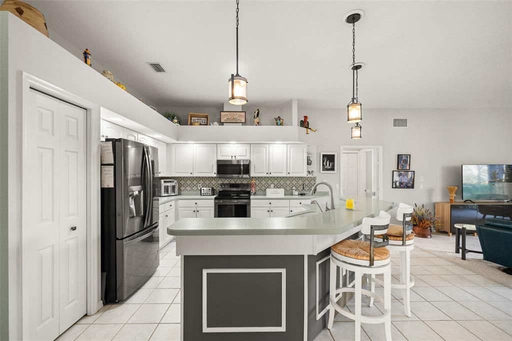 Interior, Kitchen, Pendant Lights