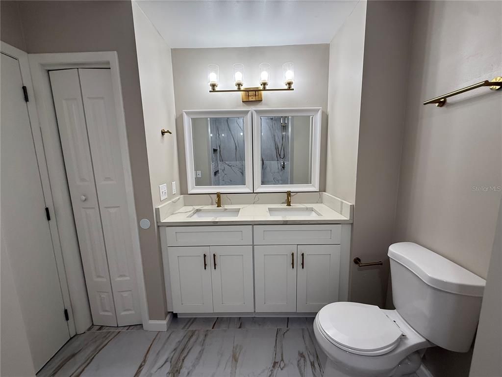 Bathroom, Dual Sink Vanities, Interior, Marble