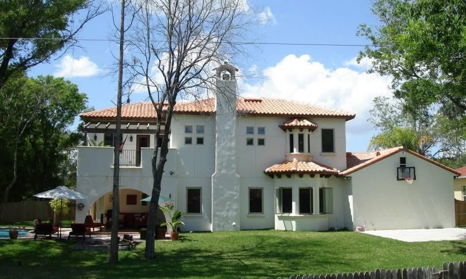 Backyard, Exterior, Facade, Spanish Mediterranean