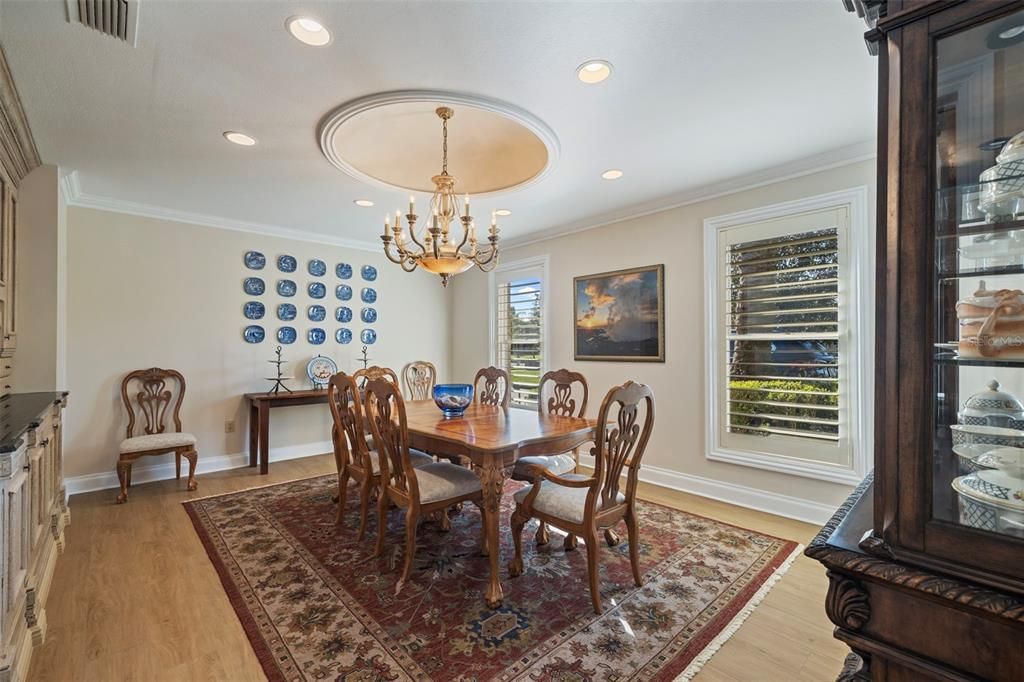 Chandelier, Dining room, Interior, Recessed Lighting, Wood Texture Flooring