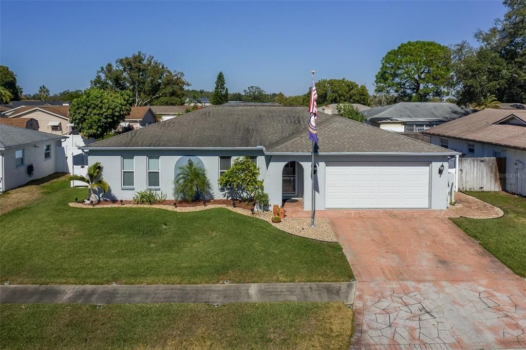 Attached, Exterior, Facade, Ranch