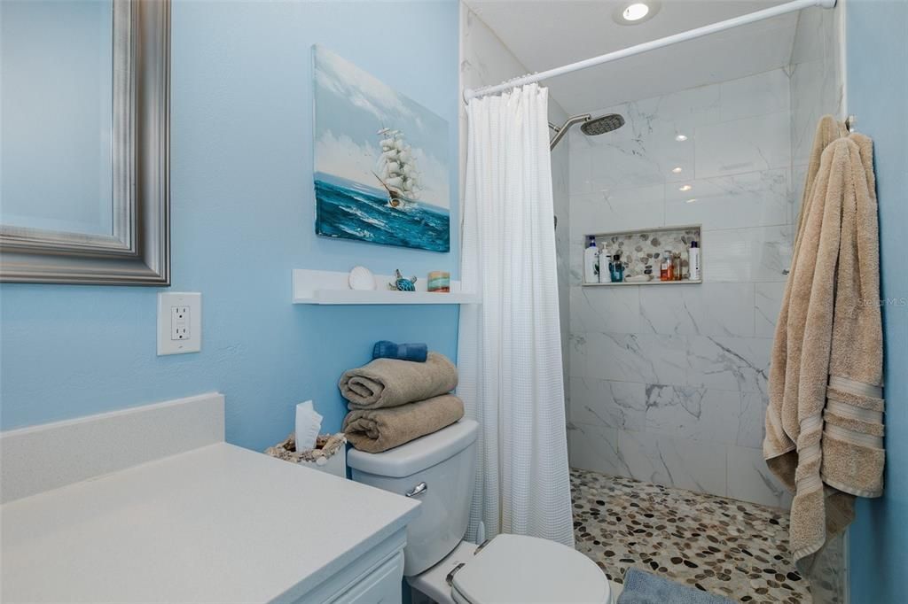 Bathroom, Interior, Marble Walls, Recessed Lighting