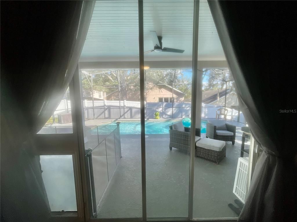 Interior, Pool, Sun Room