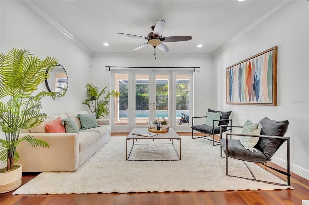 Interior, Living room, Recessed Lighting, Water, Wood Texture Flooring