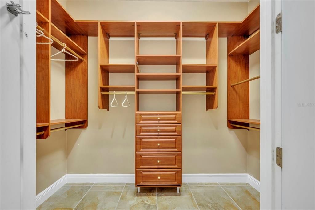 Interior, Walk-in Closets