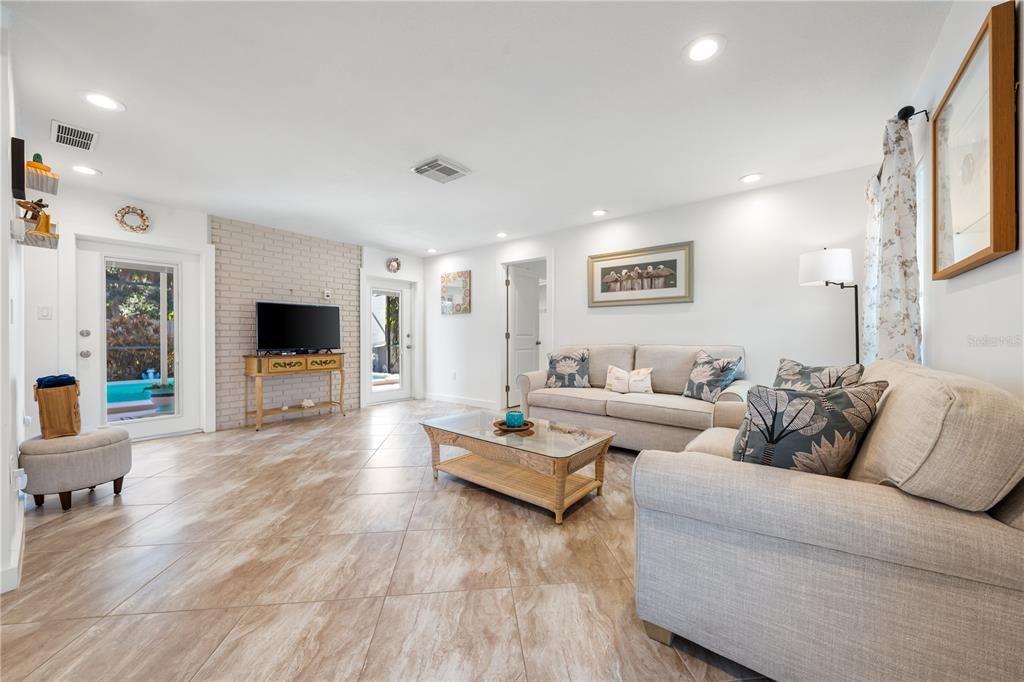 Interior, Living room, Recessed Lighting, Stone Walls