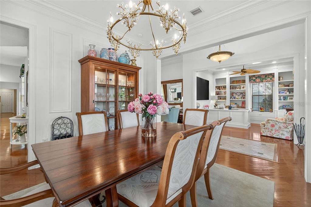 Chandelier, Dining room, Interior, Living room, Wood Texture Flooring