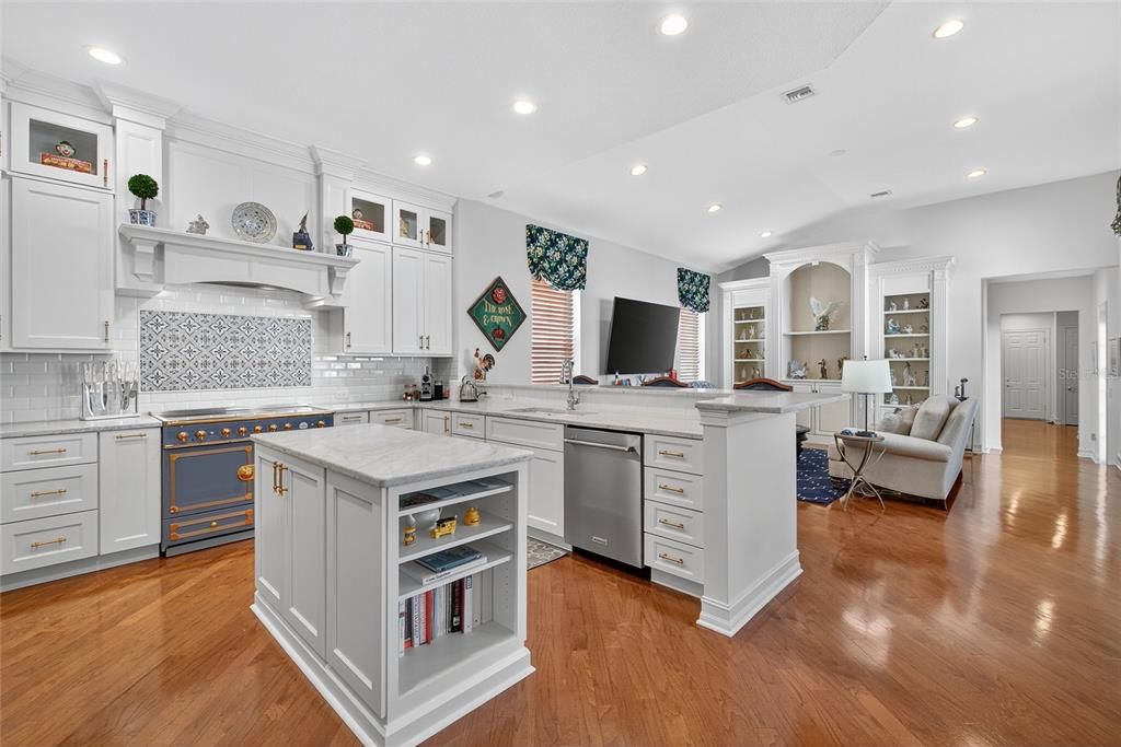 Interior, Kitchen, Living room, Recessed Lighting, Stainless Steel Appliances, Wood Texture Flooring