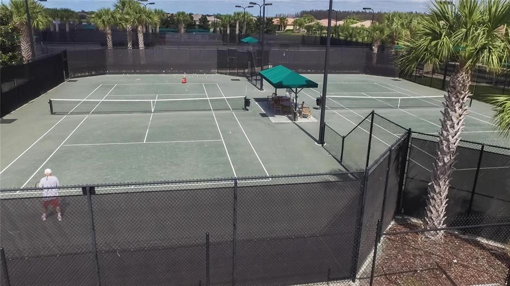 Exterior, Tennis Courts