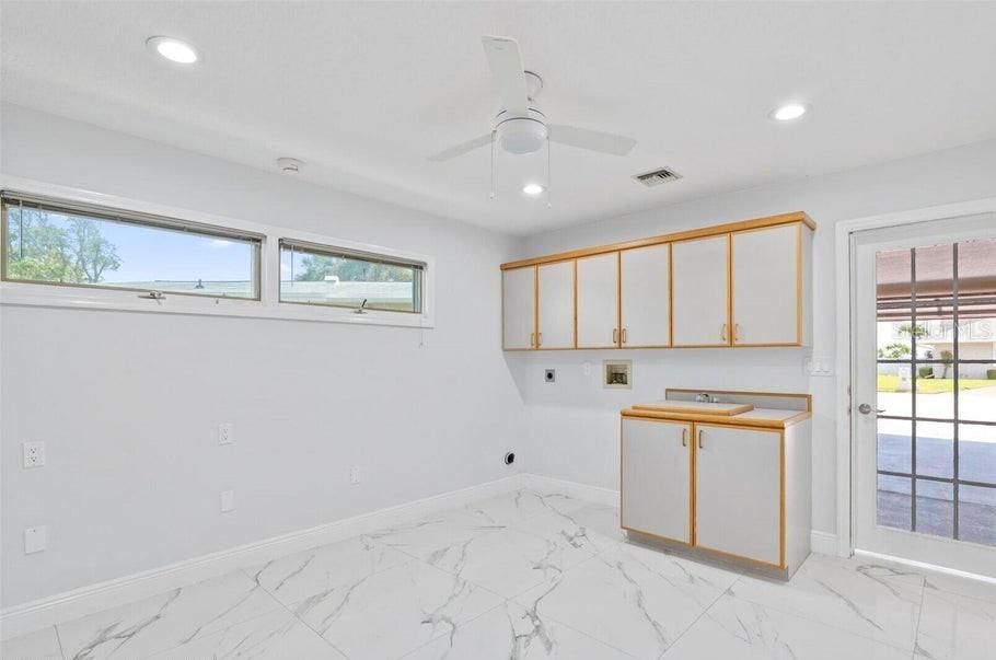 Interior, Marble, Recessed Lighting
