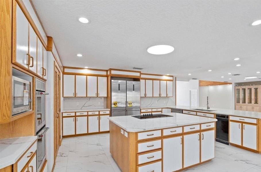 Interior, Kitchen, Marble, Recessed Lighting, Tile Countertops