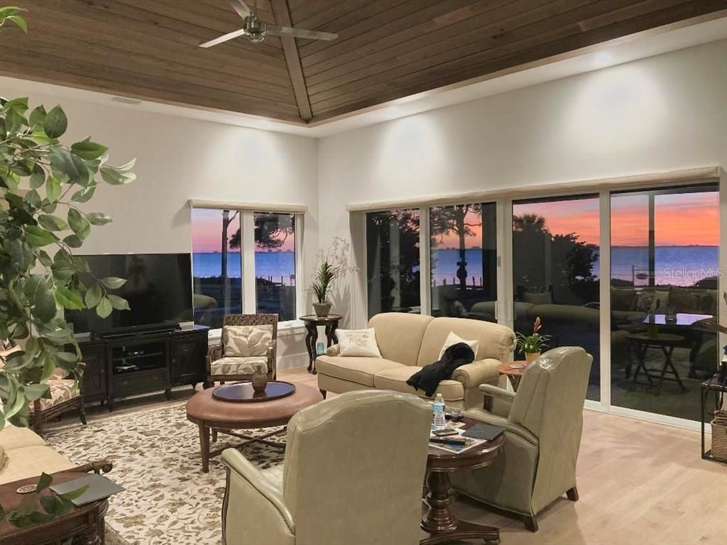 Interior, Living room, Water, Wooden Ceilings, Wood Texture Flooring