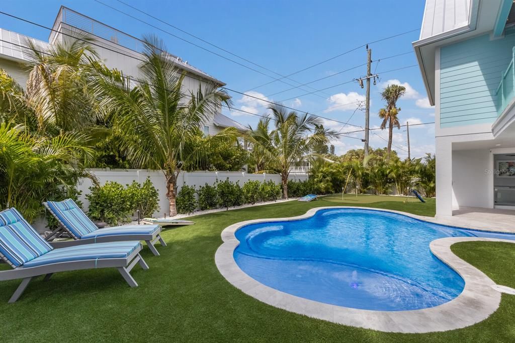 Backyard, Exterior, Pool