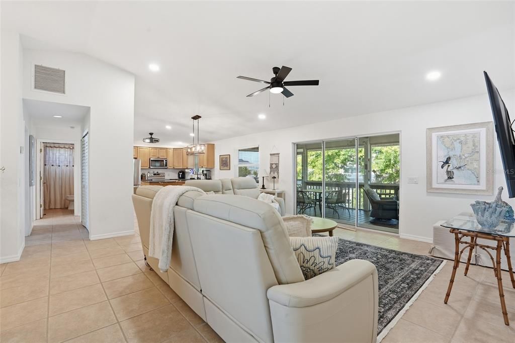 Interior, Kitchen, Living room, Pendant Lights, Recessed Lighting