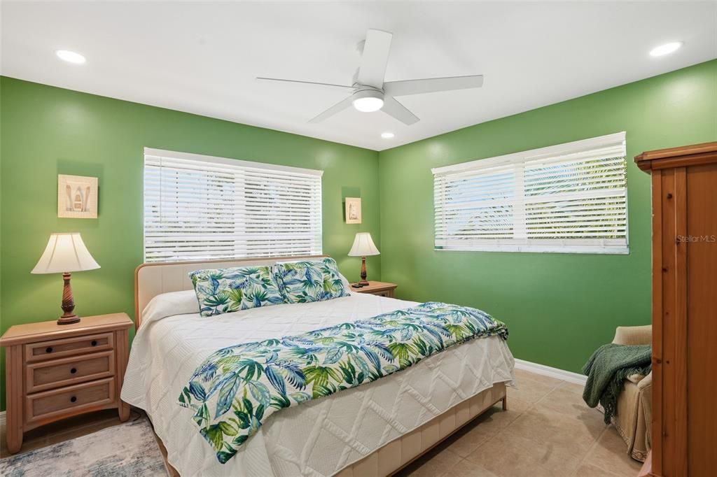 Bedroom, Interior, Recessed Lighting