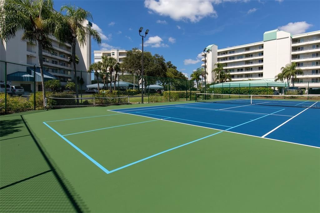 Exterior, Tennis Courts