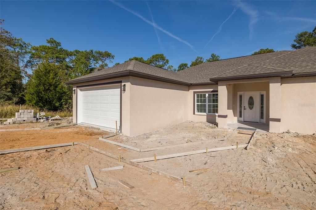 Backyard, Detached Garage, Exterior