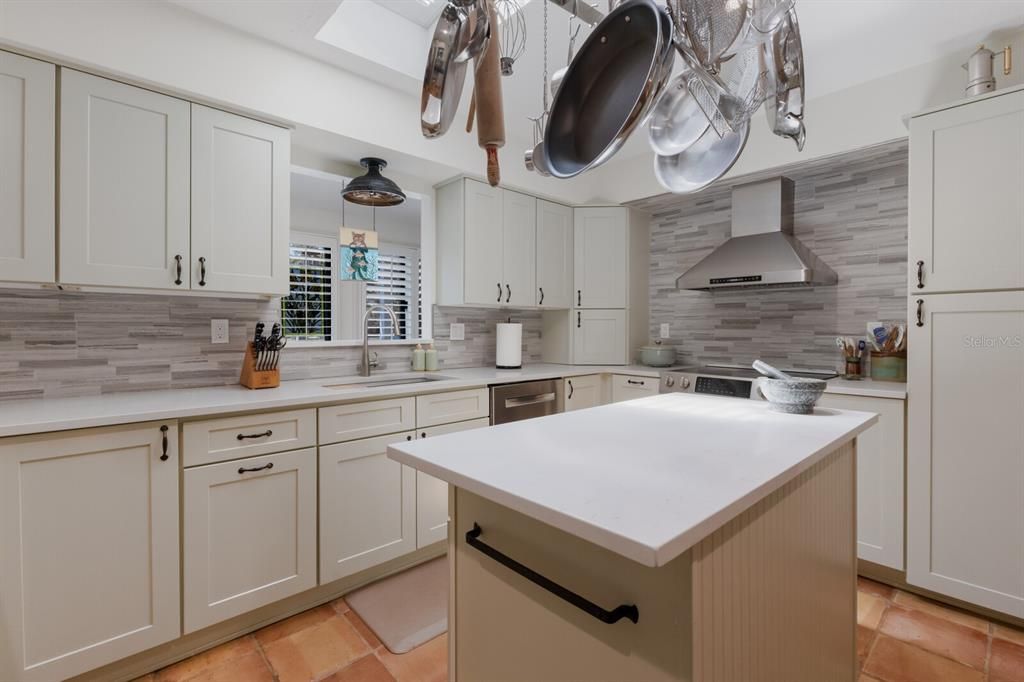 Interior, Kitchen, Stainless Steel Appliances