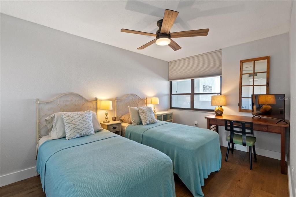 Bedroom, Home Office, Interior, Wood Texture Flooring