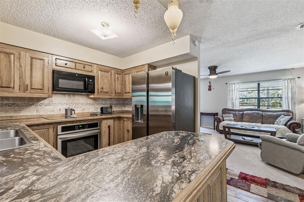 Interior, Kitchen, Living room, Stainless Steel Appliances