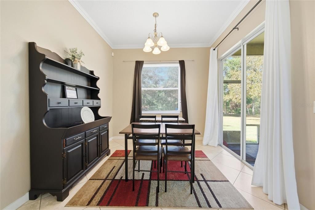 Chandelier, Dining room, Interior