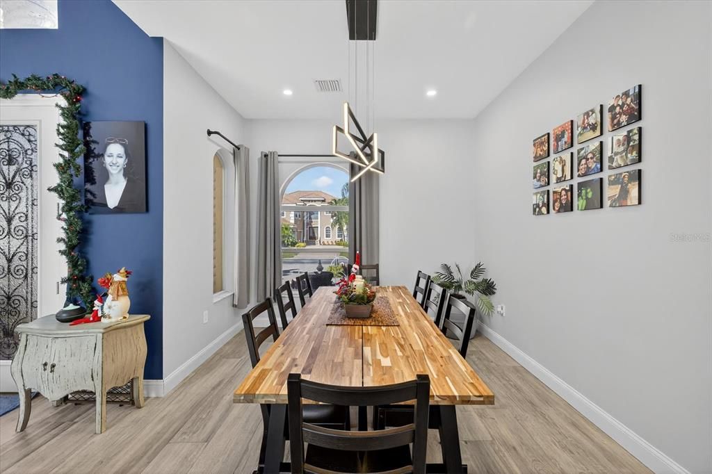 Dining room, Interior, Pendant Lights, Recessed Lighting, Wood Texture Flooring