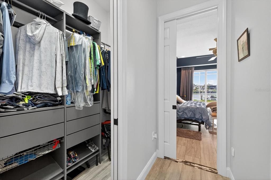 Interior, Walk-in Closets, Wood Texture Flooring