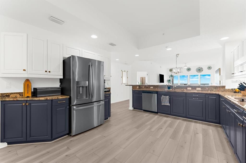 Interior, Kitchen, Pendant Lights, Recessed Lighting, Wood Texture Flooring