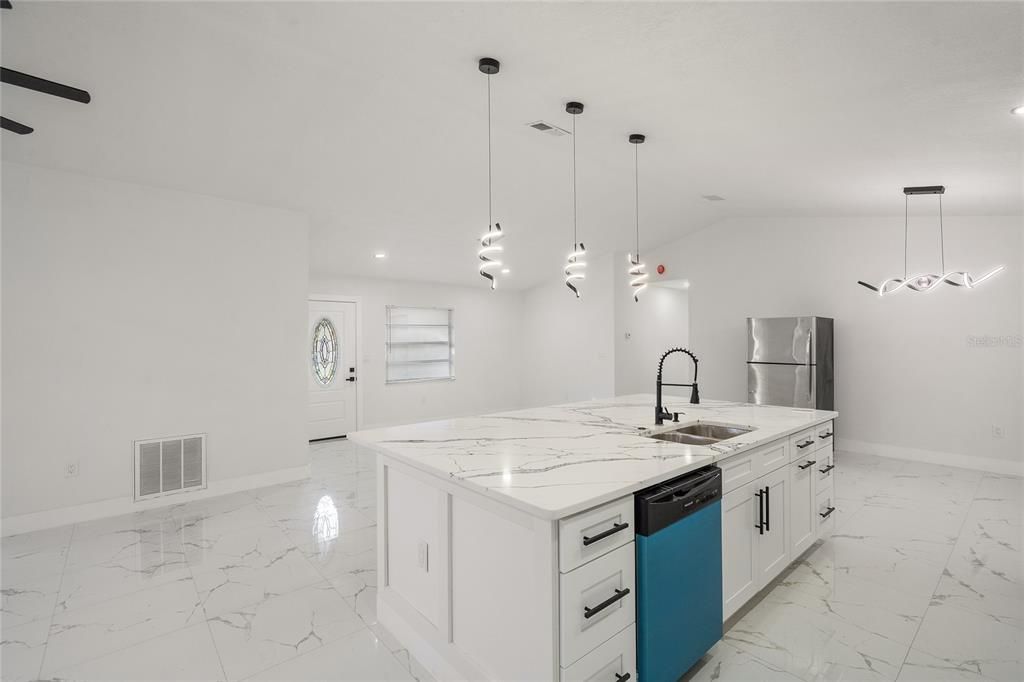 Interior, Kitchen, Marble, Pendant Lights, Recessed Lighting