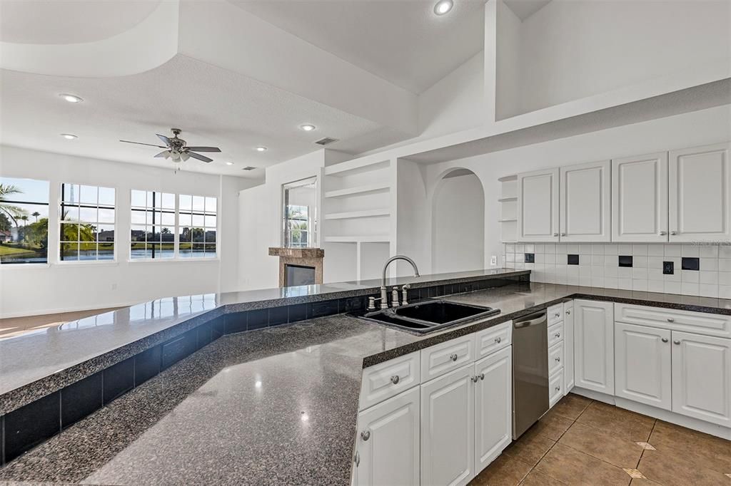 Fireplace, Interior, Kitchen, Recessed Lighting