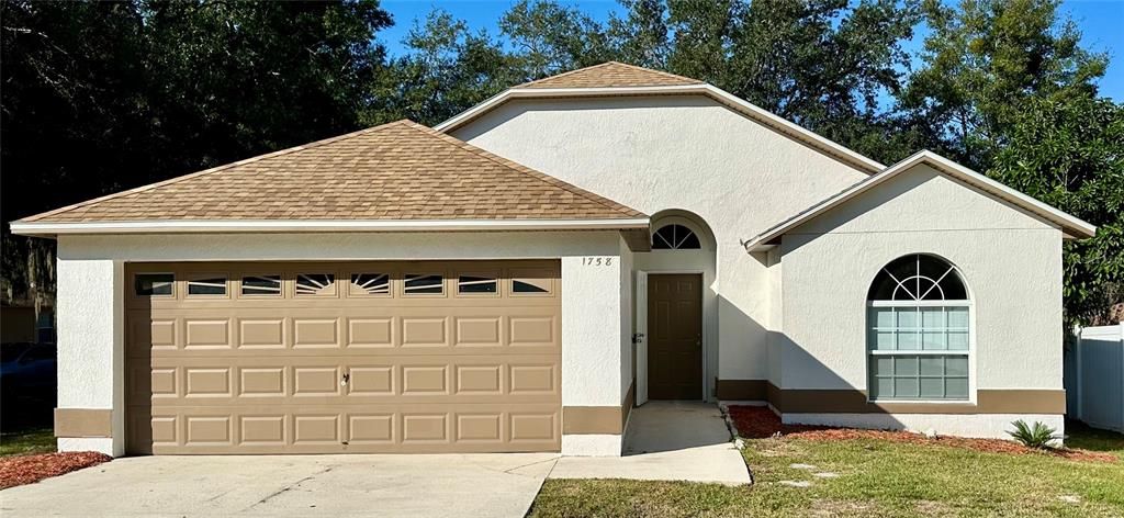 Detached Garage, Exterior, Facade, Mediterranean