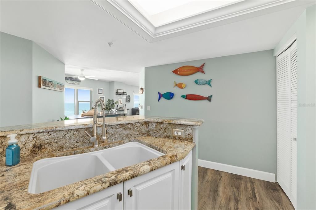 Bathroom, Interior, Water, Wood Texture Flooring