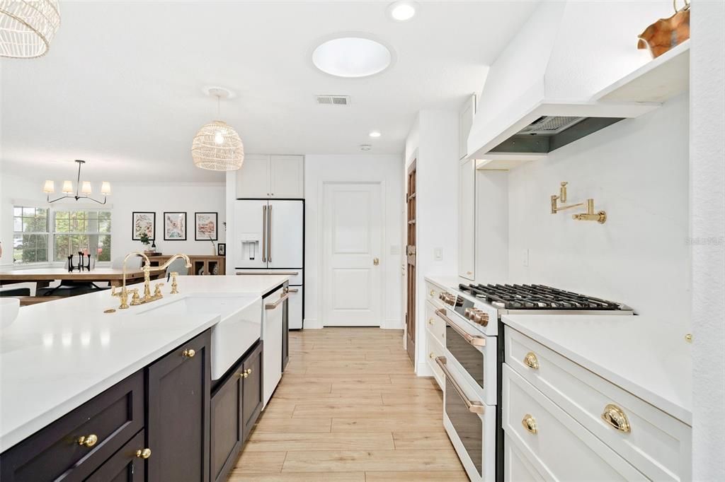 Chandelier, Interior, Kitchen, Pendant Lights, Recessed Lighting, Wood Texture Flooring