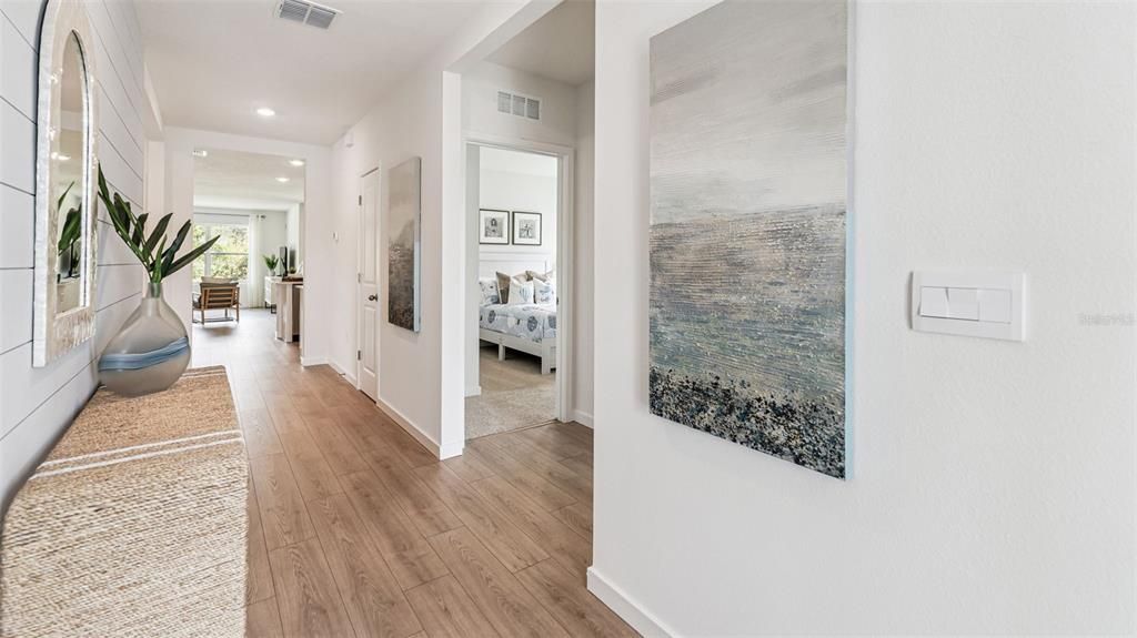 Interior, Recessed Lighting, Wood Texture Flooring