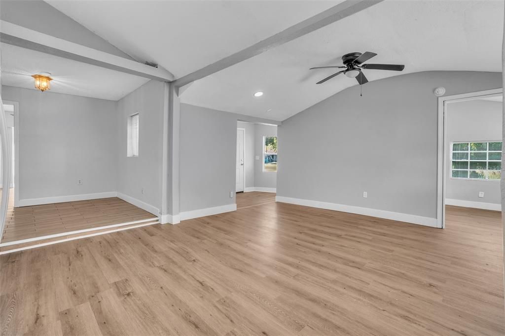 Empty room, Interior, Recessed Lighting, Wood Texture Flooring