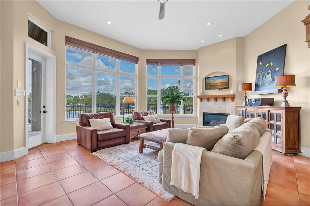 Fireplace, Interior, Living room, Recessed Lighting