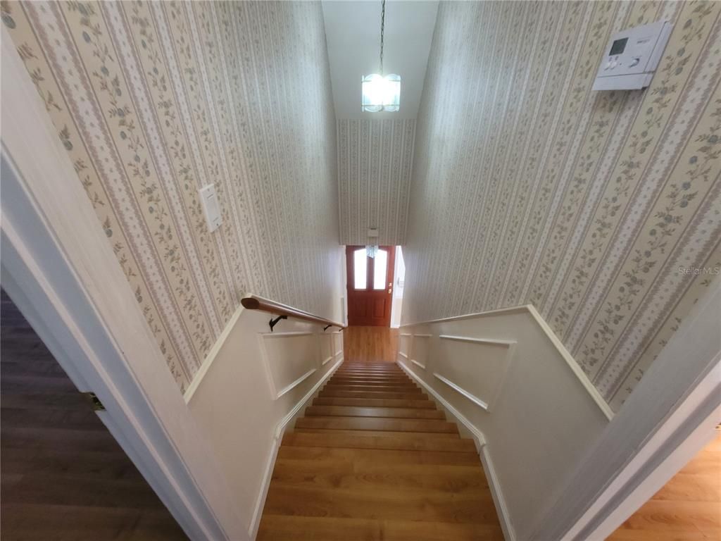 Interior, Pendant Lights, Wood Texture Flooring